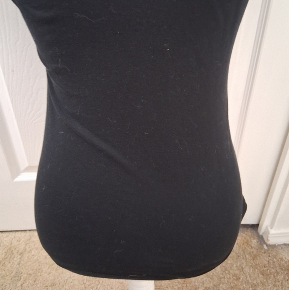 Guess Black Fitted Polo Cap Sleeve Tee    Size S - Picture 7 of 15